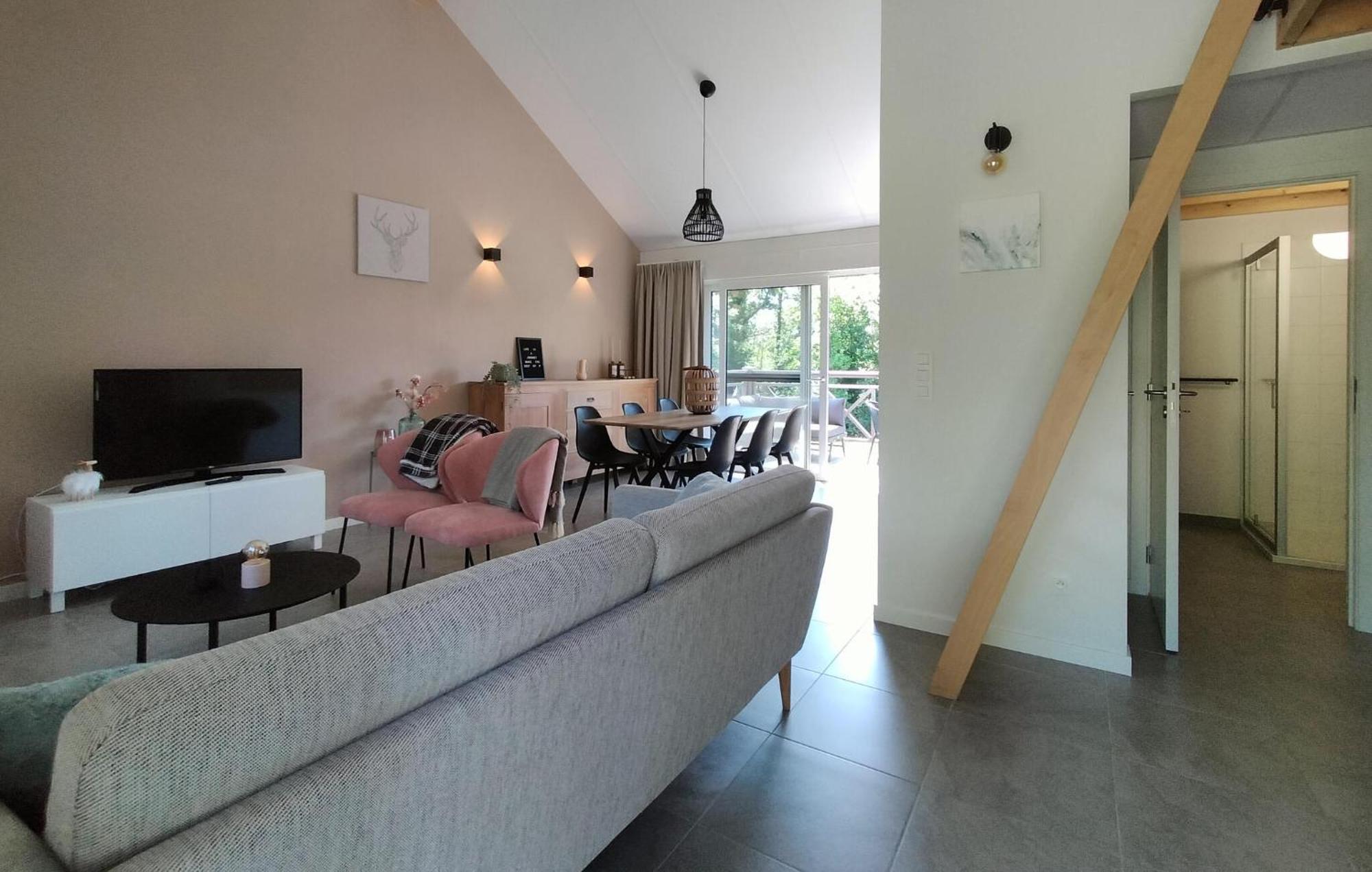 Nice Home In Somme-Leuze With Wifi المظهر الخارجي الصورة