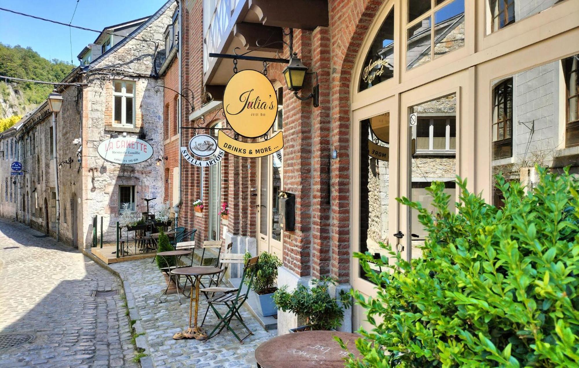 Nice Home In Somme-Leuze With Wifi المظهر الخارجي الصورة